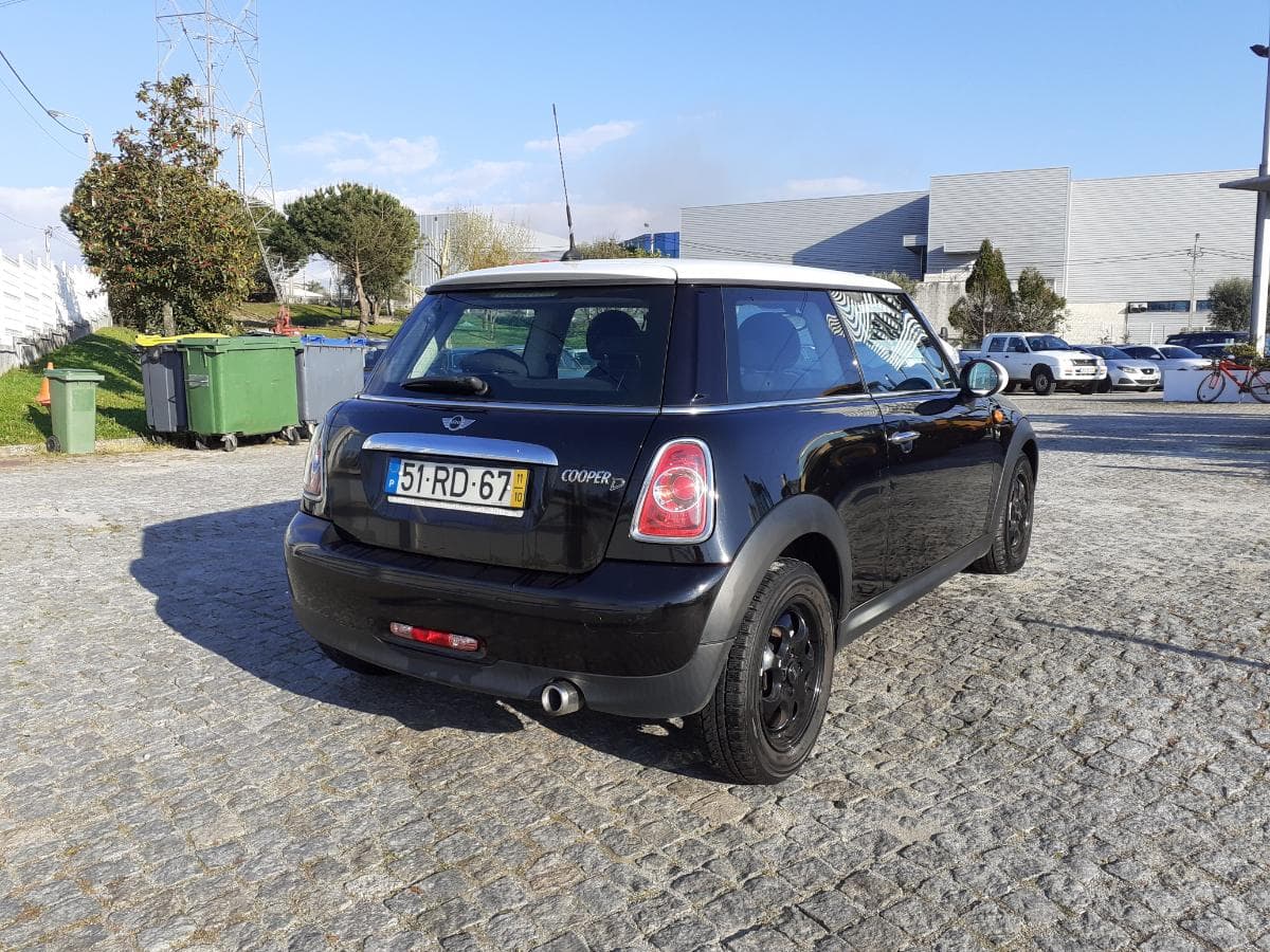 Redução de Valor · Mini Cooper D · Ano 2011 — imagem 6