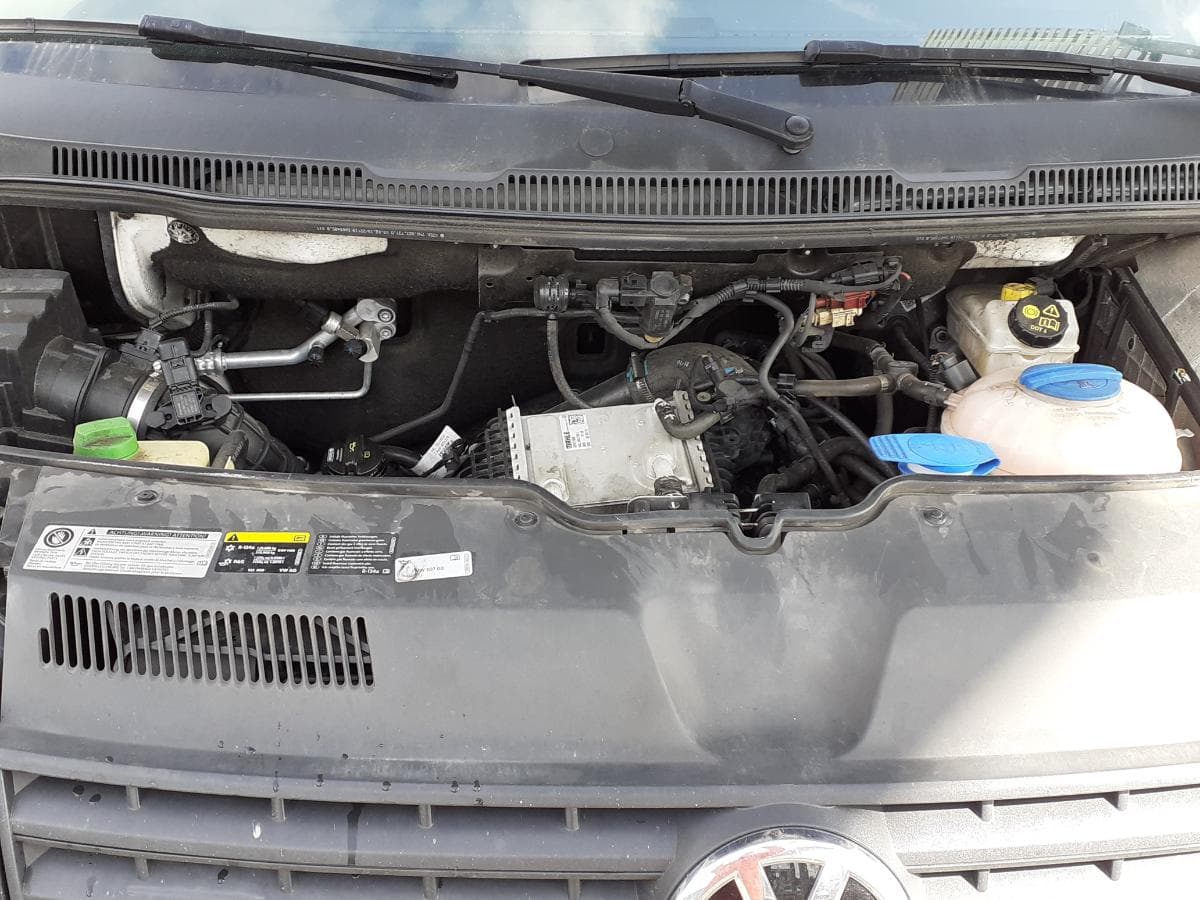 Volkswagen Transporter 2.0 TDI · Ano 2018 — imagen 16
