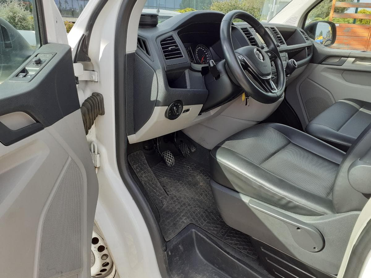 Volkswagen Transporter 2.0 TDI · Ano 2018 — imagen 7