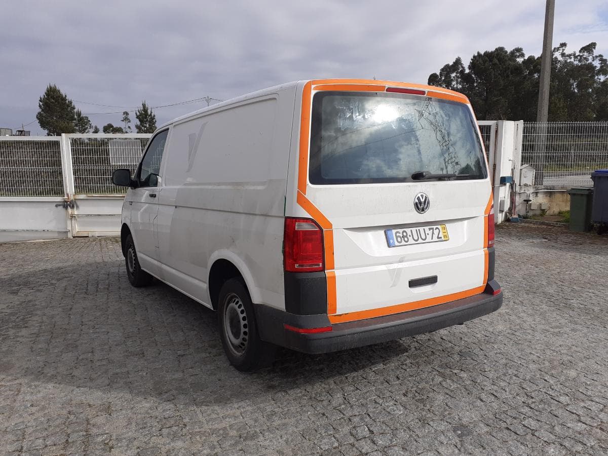 Volkswagen Transporter 2.0 TDI · Ano 2018 — imagen 6