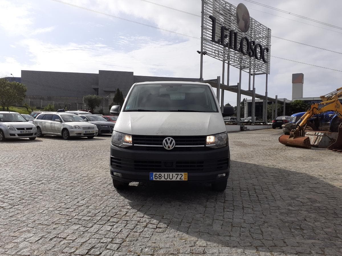 Volkswagen Transporter 2.0 TDI · Ano 2018 — imagen 2