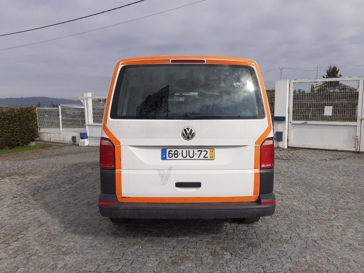Volkswagen Transporter 2.0 TDI · Ano 2018 — imagen 5