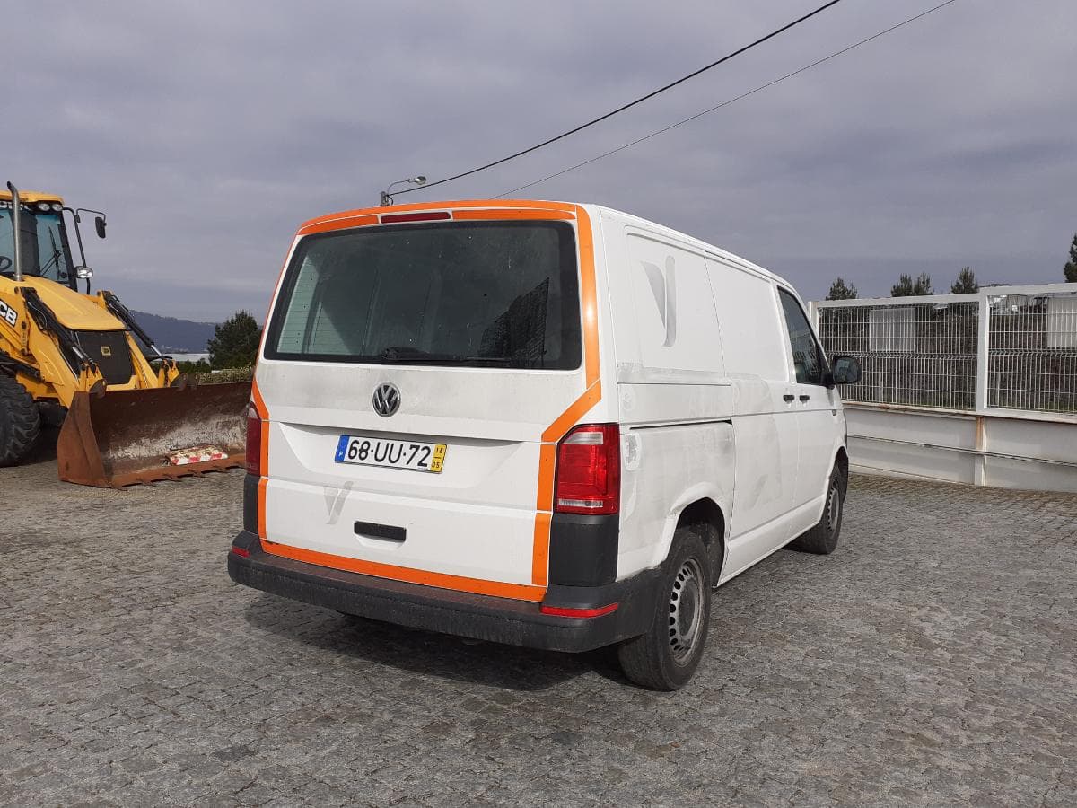 Volkswagen Transporter 2.0 TDI · Ano 2018 — imagen 4