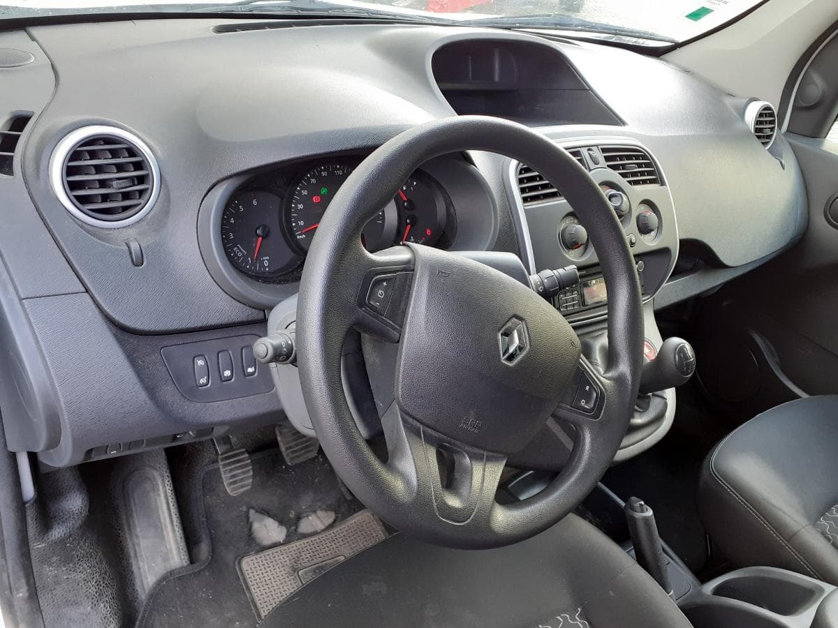 Renault Kangoo · 2 Plazas · Año 2016 — imagen 10