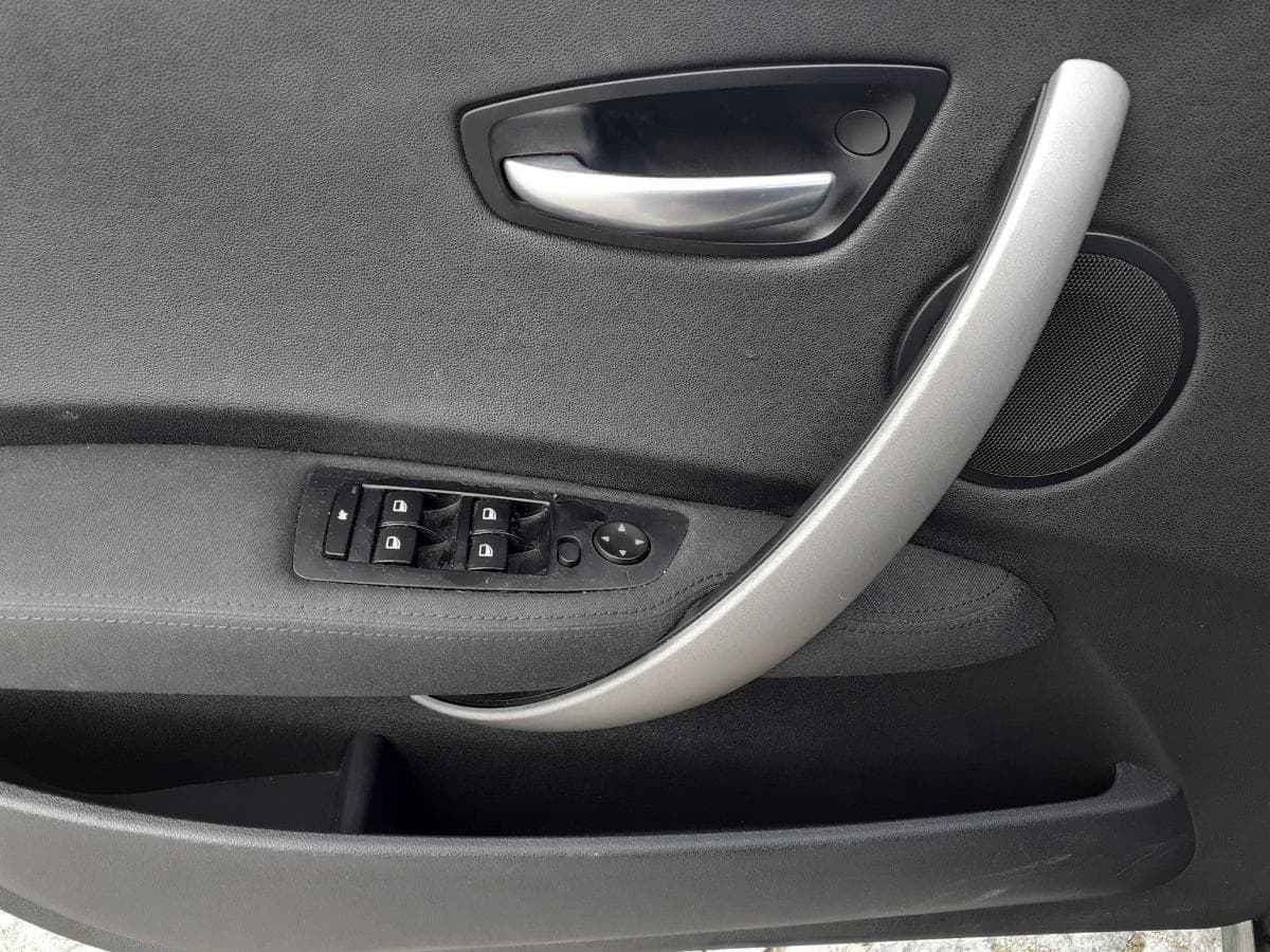 BMW 116 I  · Ano 2005 — imagen 9