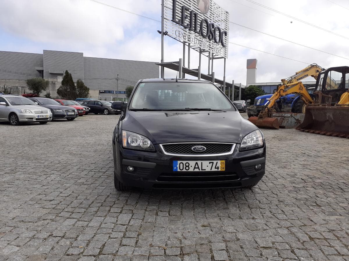 Ford Focus 1.6 TDCI · 2 Lugares · Ano 2005 — imagem 2