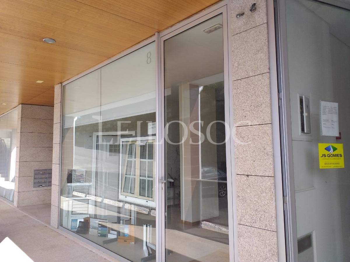 Loja + Lugar de Garagem · Arcos de Valdevez — image 3
