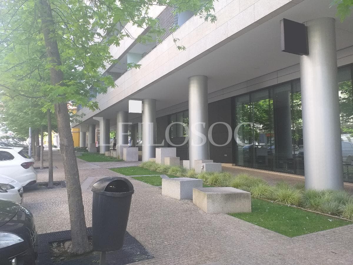 Plaza de Garaje · Porto — imagen 4