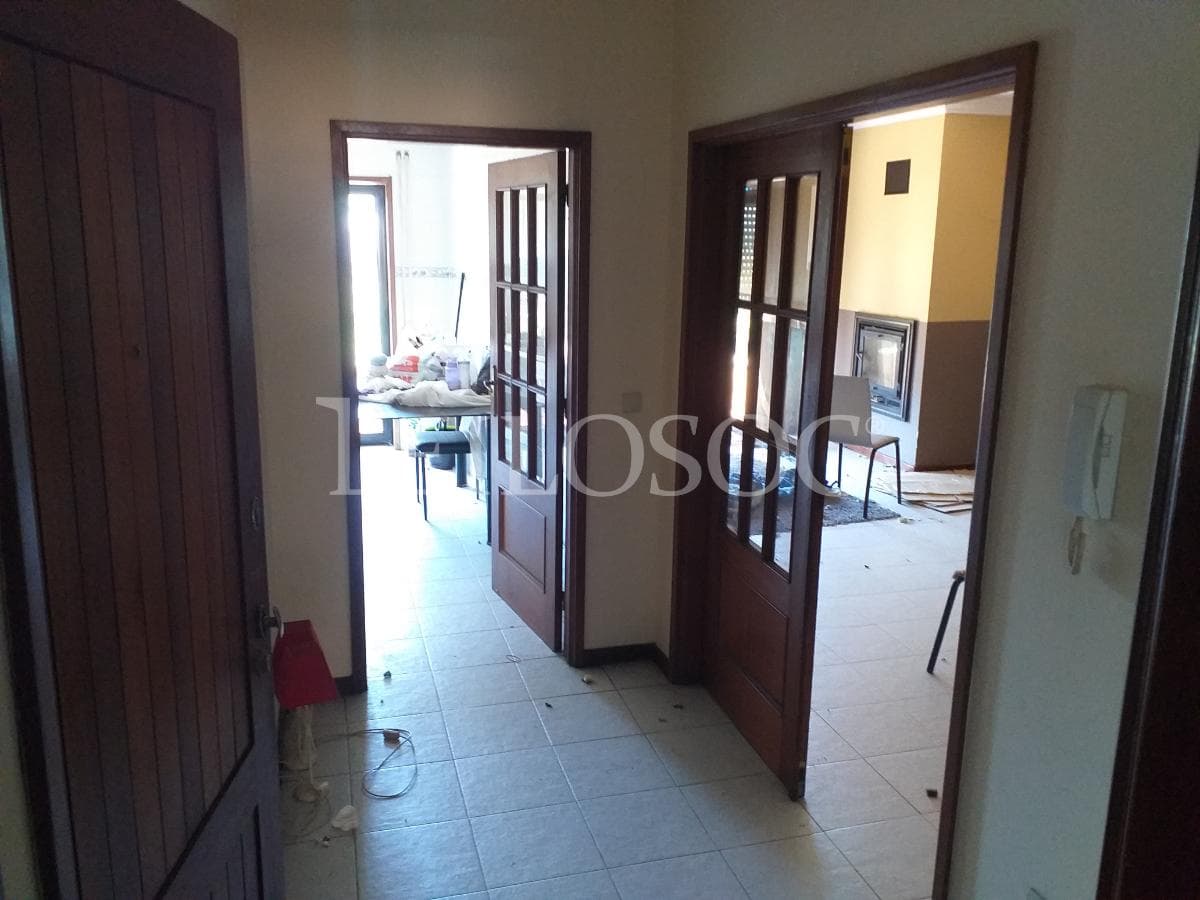 Apartamento T3 + Lugar de Garagem · Gondomar — image 5