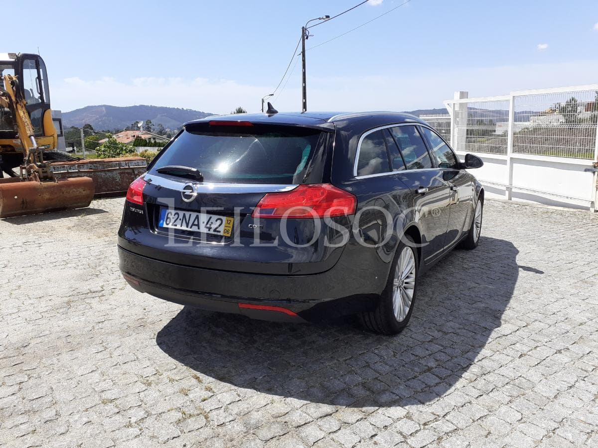 Opel Insígnia 2.0 CDTI · Ano 2012 — image 4