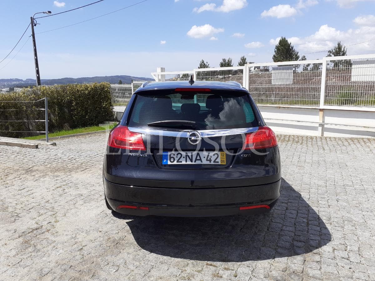 Opel Insígnia 2.0 CDTI · Ano 2012 — image 5