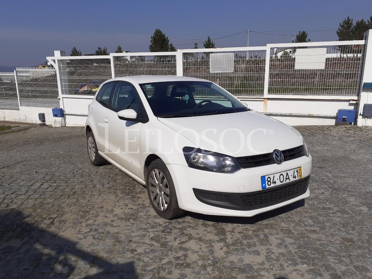 Volkswagen Polo 1.2 TDI · Ano 2013 — image 1