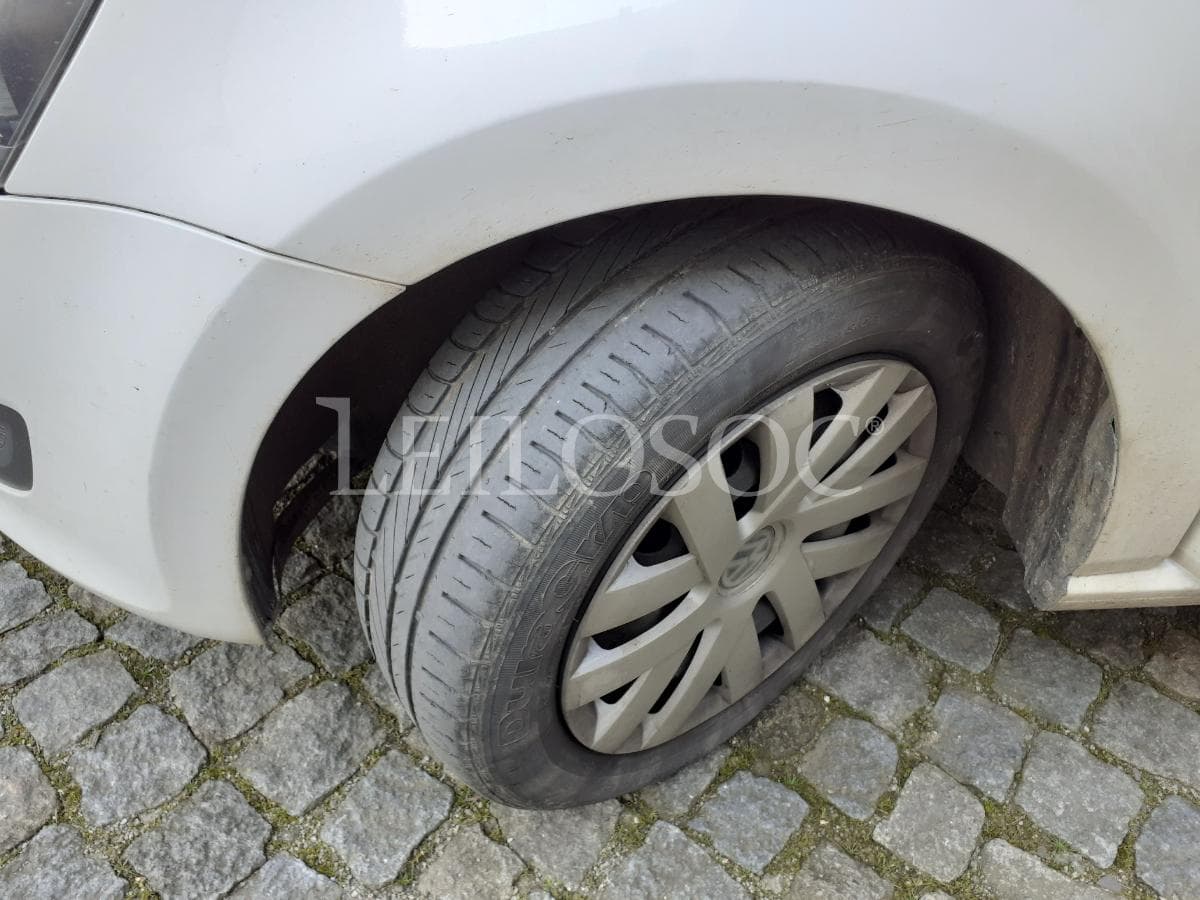 Volkswagen Polo 1.2 TDI · Ano 2013 — image 19