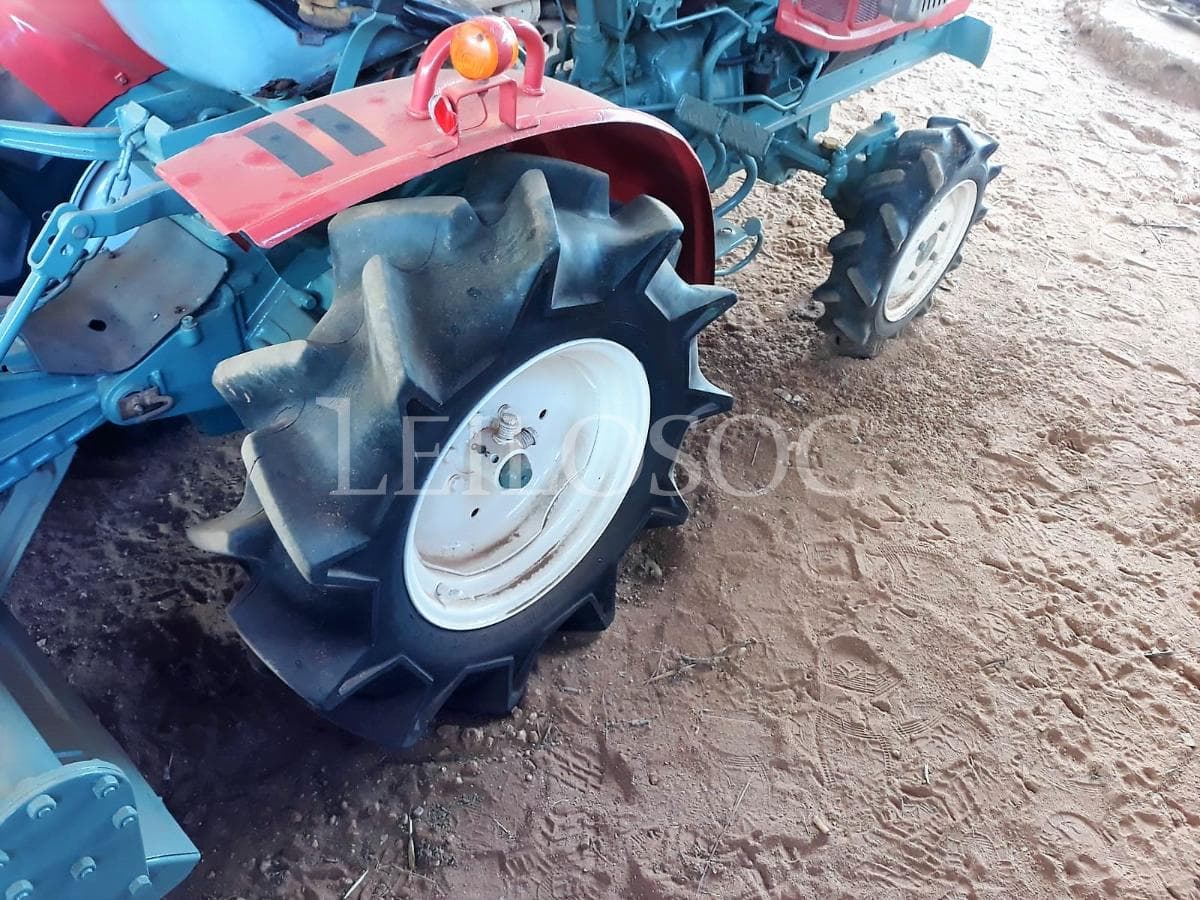Tractor Yanmar 14 CV — image 3