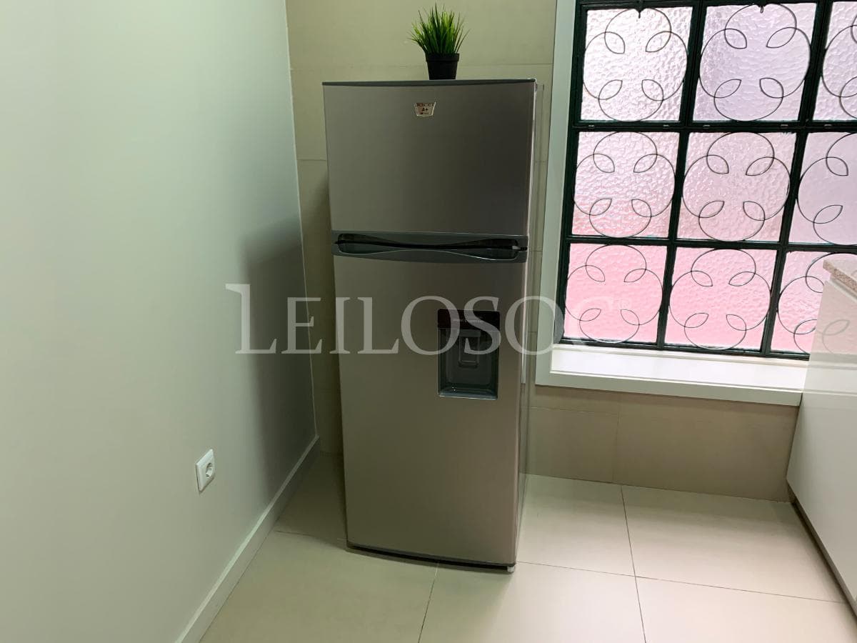 Household Furniture — image 1