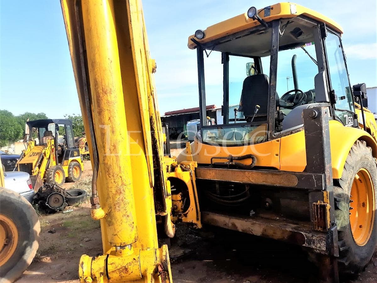 Rectro Excavadora Fermec 760 — image 6