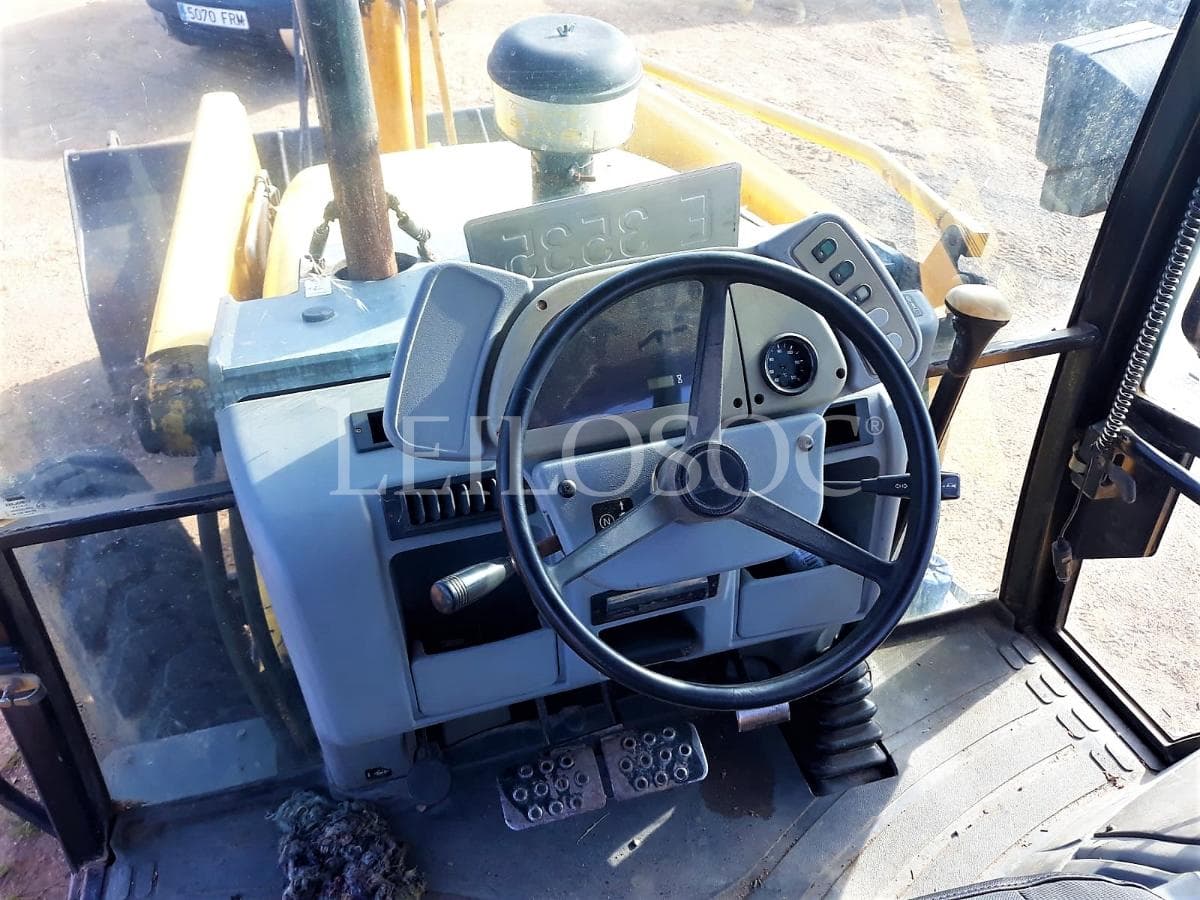 Rectro Excavadora Fermec 760 — image 13