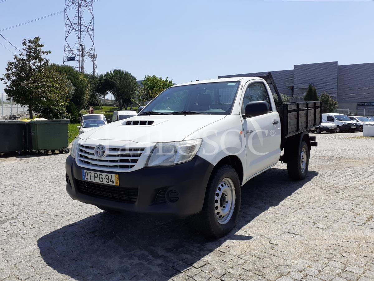 Toyota Hilux D4D 4x4 · Ano 2014 — image 3