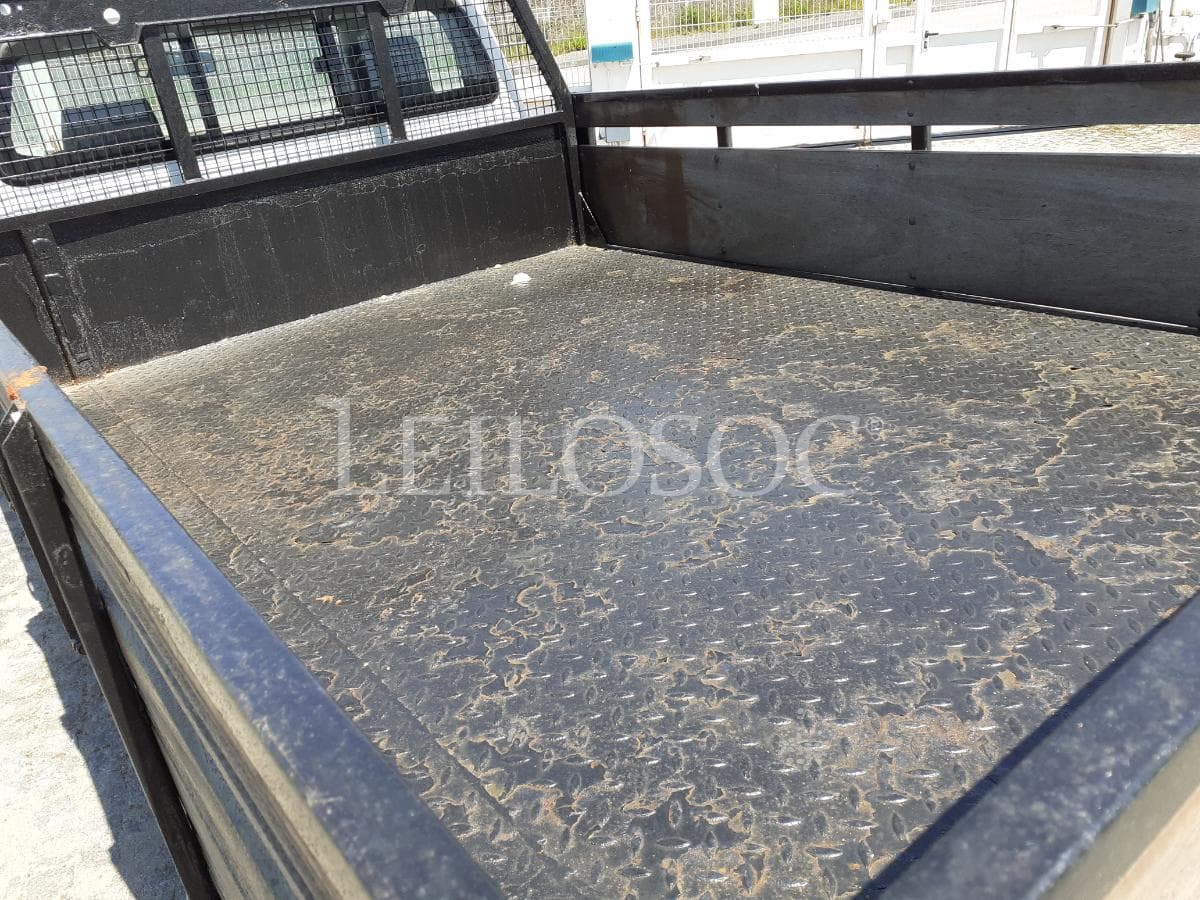 Toyota Hilux D4D 4x4 · Ano 2014 — image 16