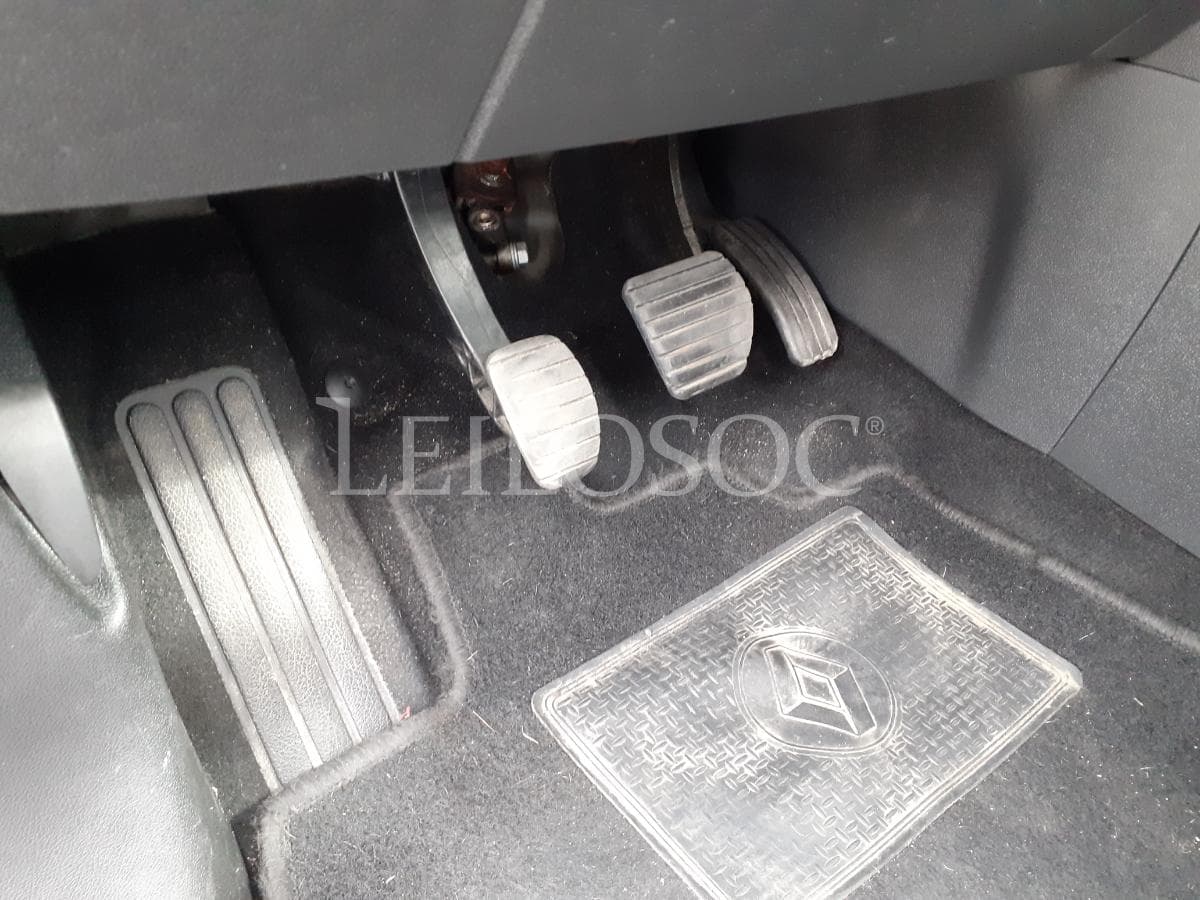 Renault Grand Scénic 1.5 DCI · Ano 2014 — image 8