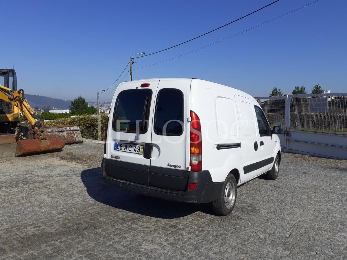 Renault Kangoo Longa 15 DCI · Ano 2006 — image 6