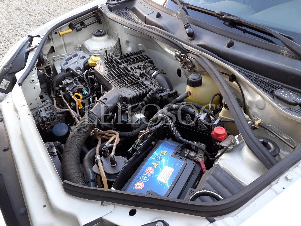 Renault Kangoo Longa 15 DCI · Ano 2006 — image 15