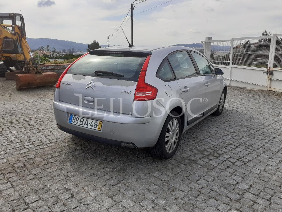 Citroën C4 · Ano 2005 — image 4
