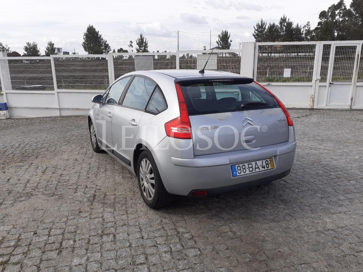 Citroën C4 · Ano 2005 — image 6