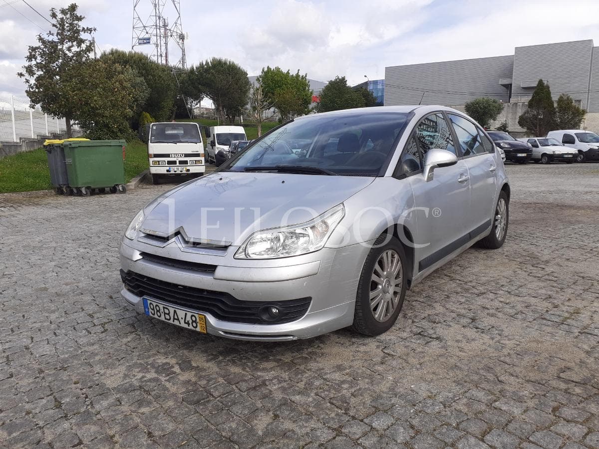 Citroën C4 · Ano 2005 — image 3