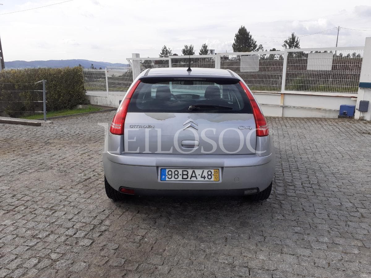 Citroën C4 · Ano 2005 — image 5