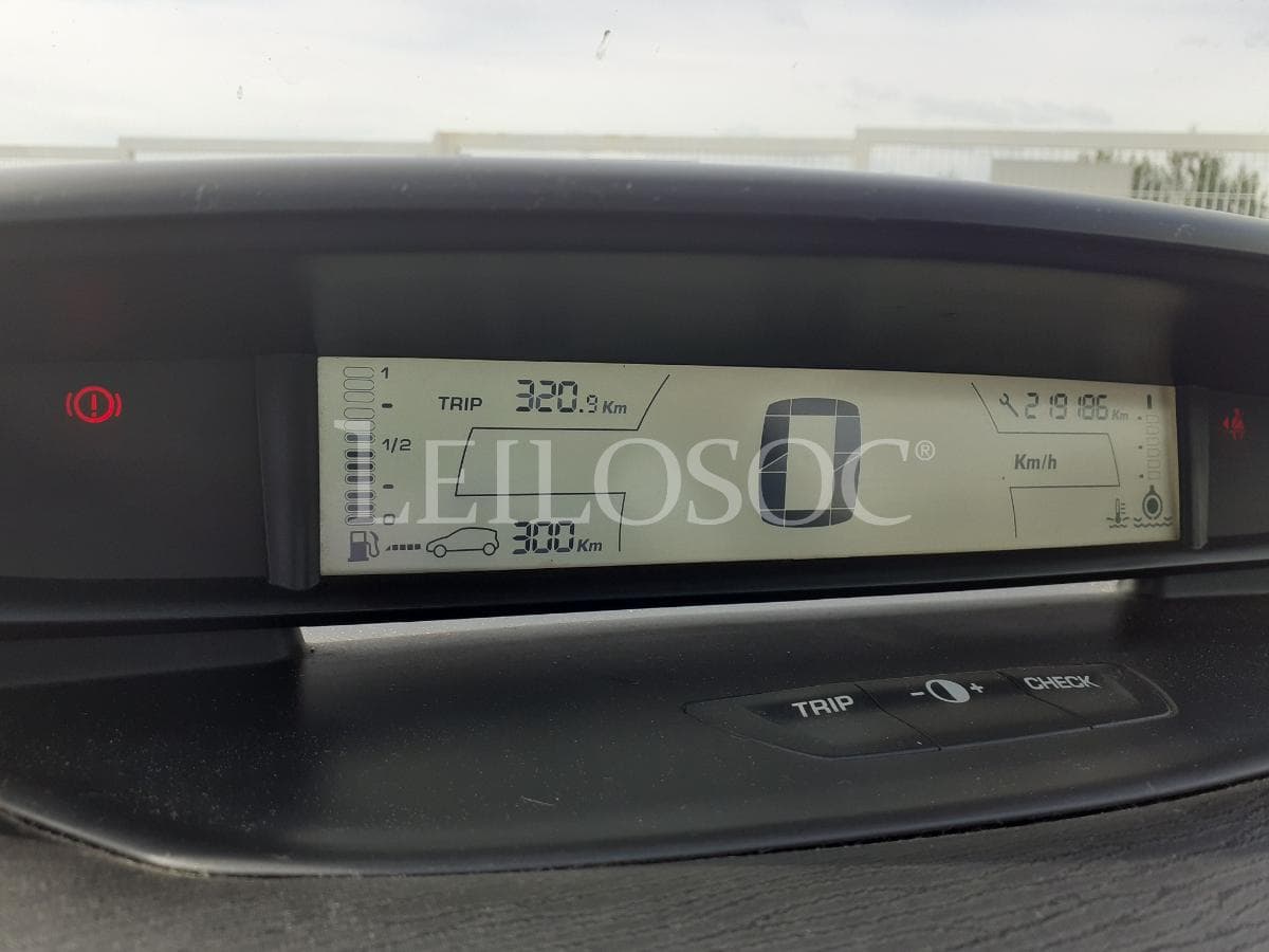 Citroën C4 · Ano 2005 — image 12