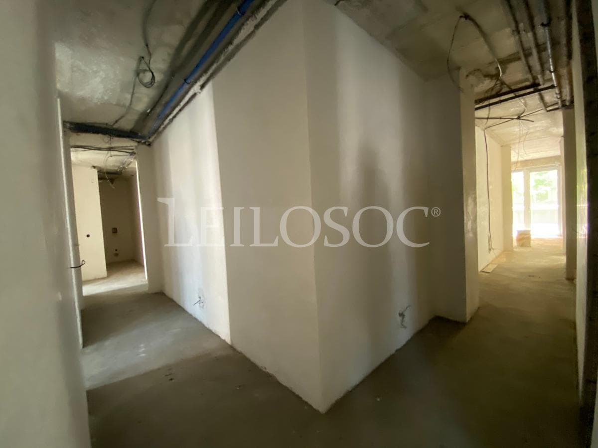 Apartamento T4 + 2 Plazas de Garaje + 2 Trasteros · Porto — imagen 7