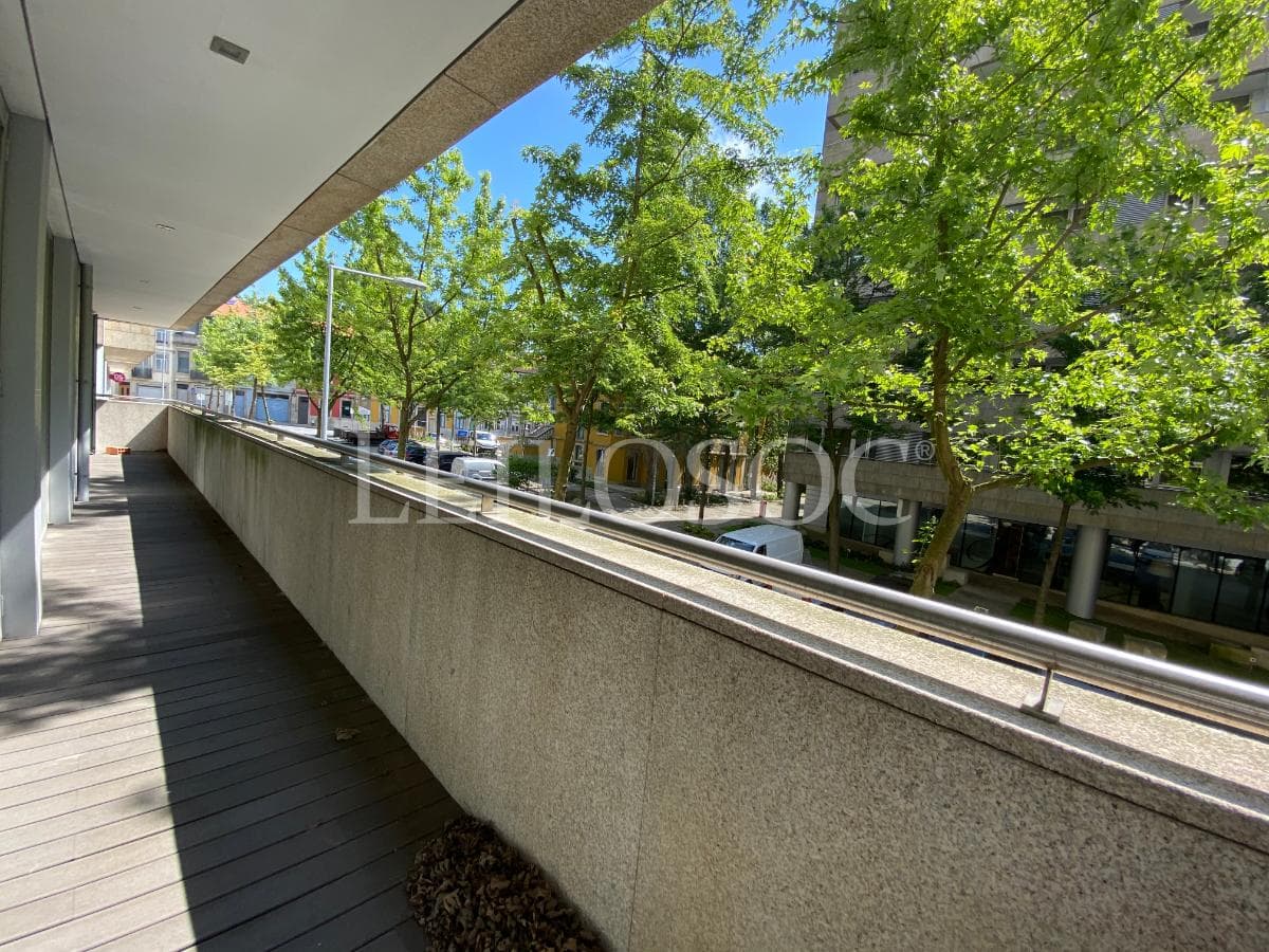 Apartamento T4 + 2 Plazas de Garaje + 2 Trasteros · Porto — imagen 14