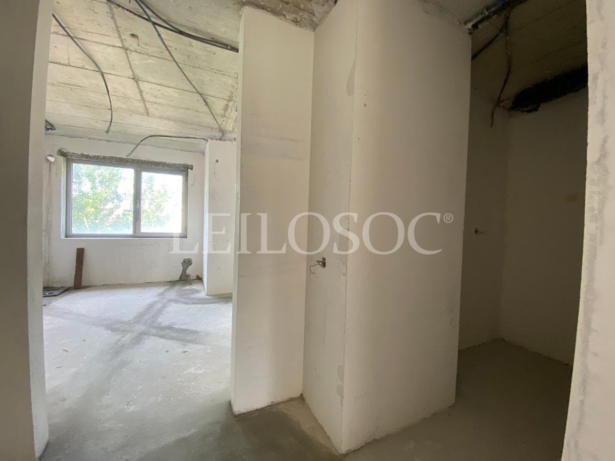 Apartamento T4 + 2 Plazas de Garaje + 2 Trasteros · Porto — imagen 5