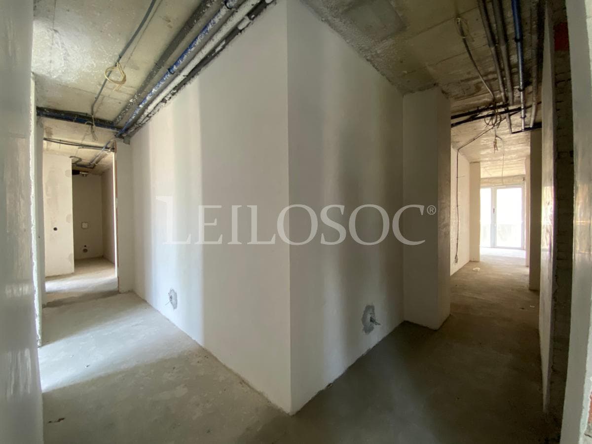 Apartamento T4 + 2 Plazas de Garaje + 2 Trasteros · Porto — imagen 3