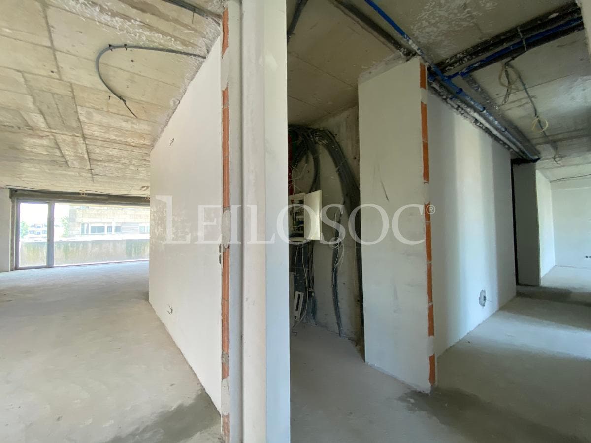 Apartamento T4 + 2 Plazas de Garaje + 2 Trasteros · Porto — imagen 5