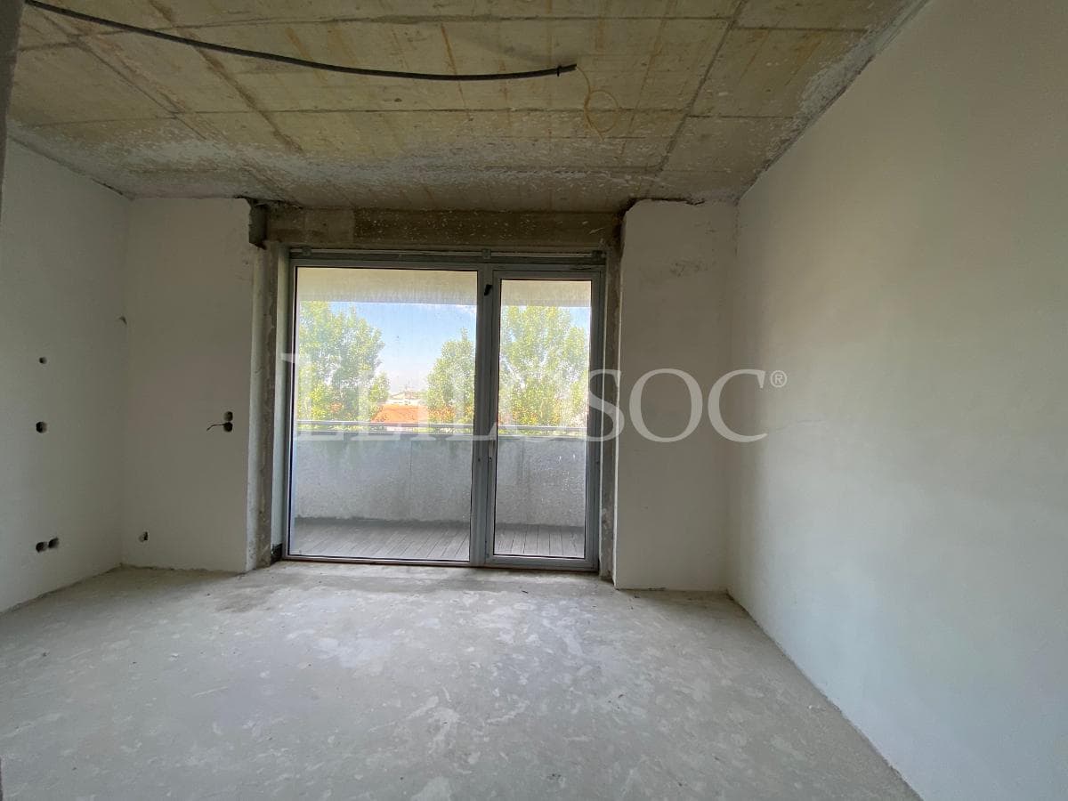 Apartamento T4 + 2 Plazas de Garaje + 2 Trasteros · Porto — imagen 16