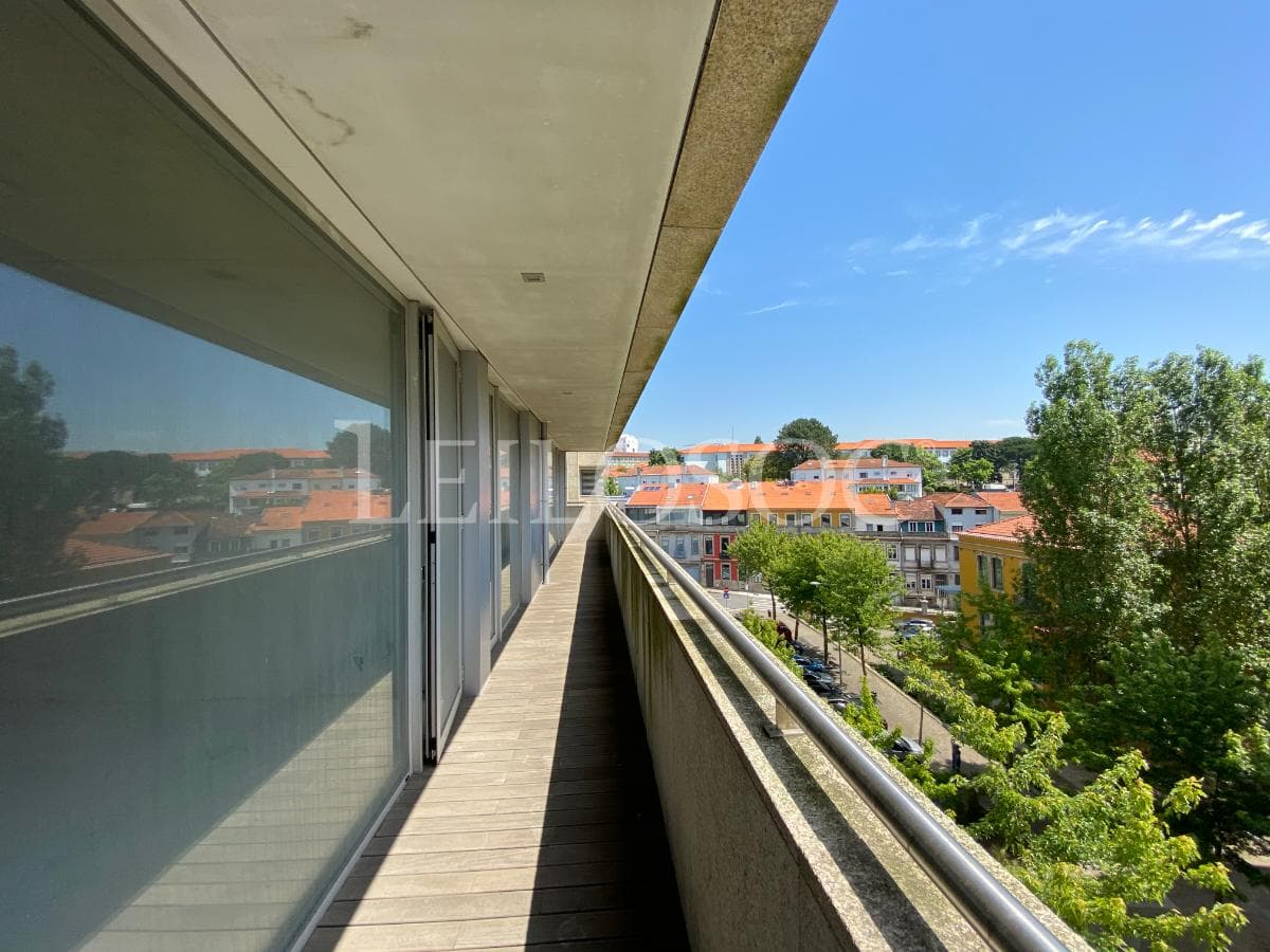Apartamento T4 + 2 Plazas de Garaje + 2 Trasteros · Porto — imagen 20