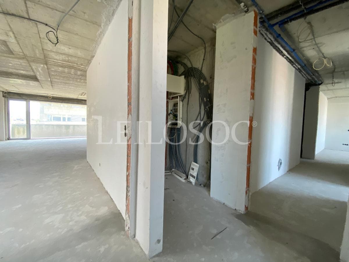 Appartement T4 + 2 places de parking + 2 caves · Porto — image 7