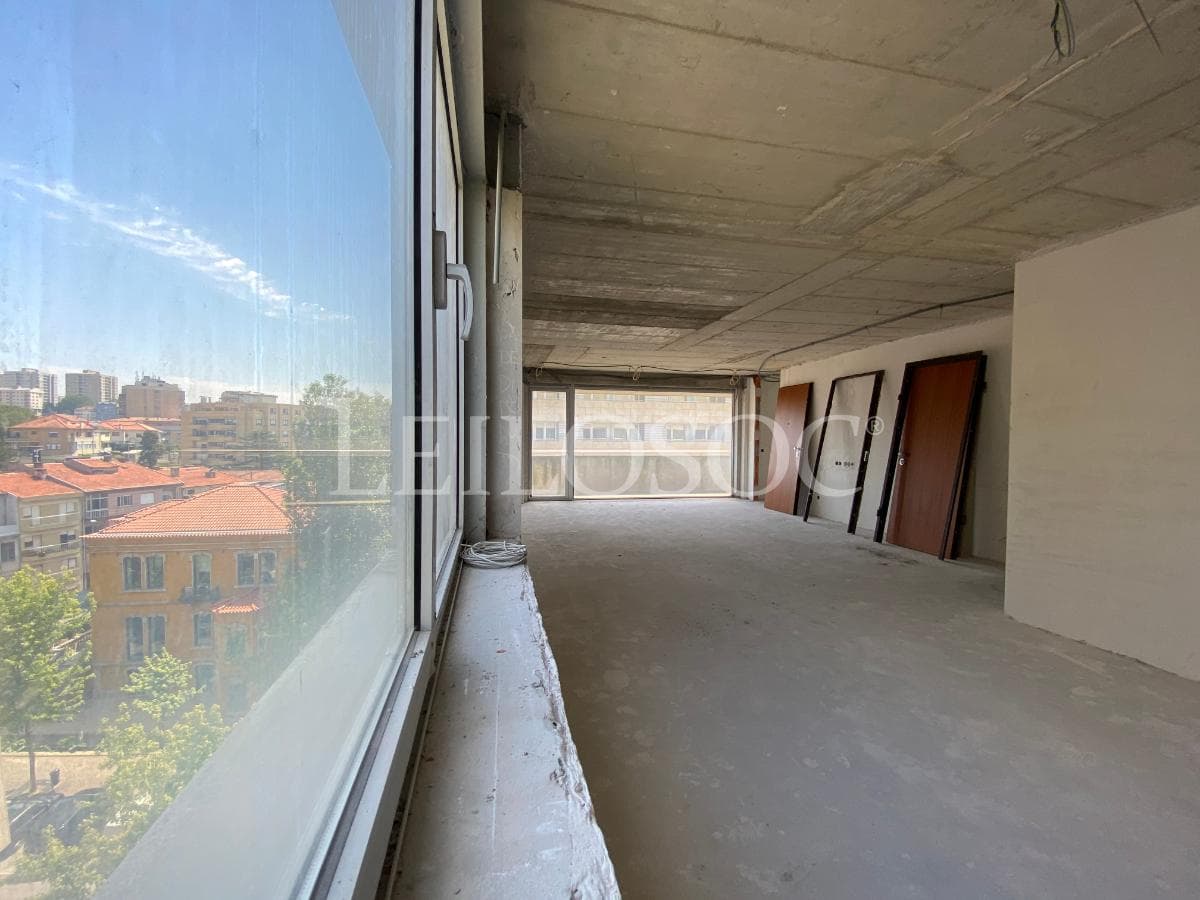 Appartement T4 + 2 places de parking + 2 caves · Porto — image 9
