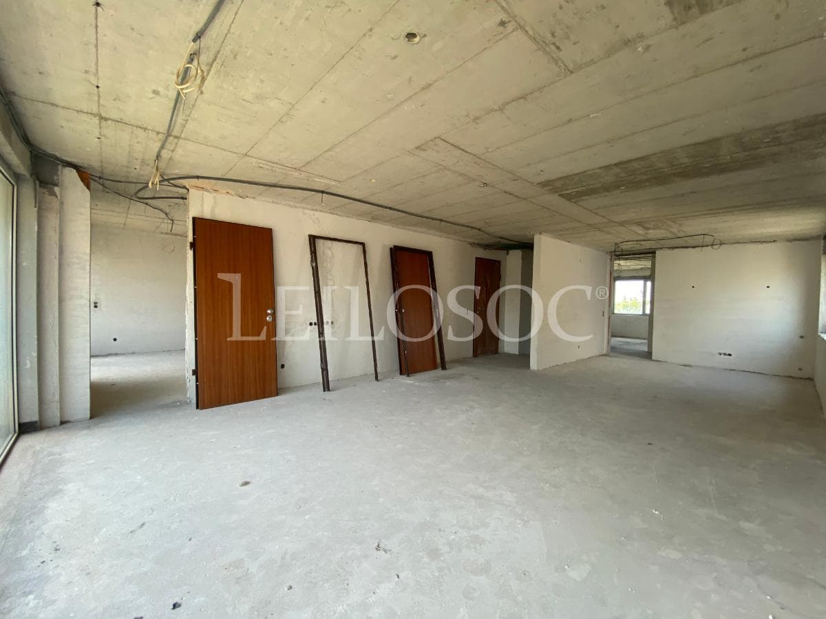 Appartement T4 + 2 places de parking + 2 caves · Porto — image 11