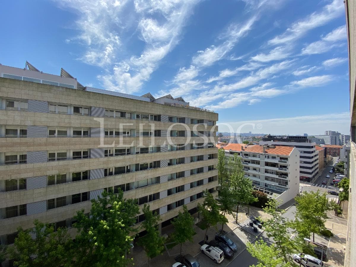 Appartement T4 + 2 places de parking + 2 caves · Porto — image 21