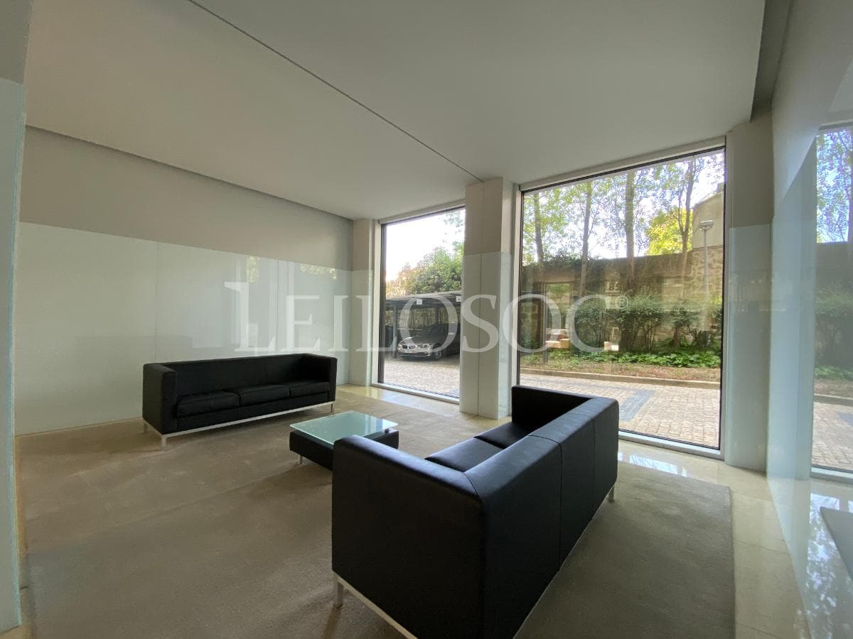 Apartamento T4 + 2 Plazas de Garaje + 2 Trasteros · Porto — imagen 18