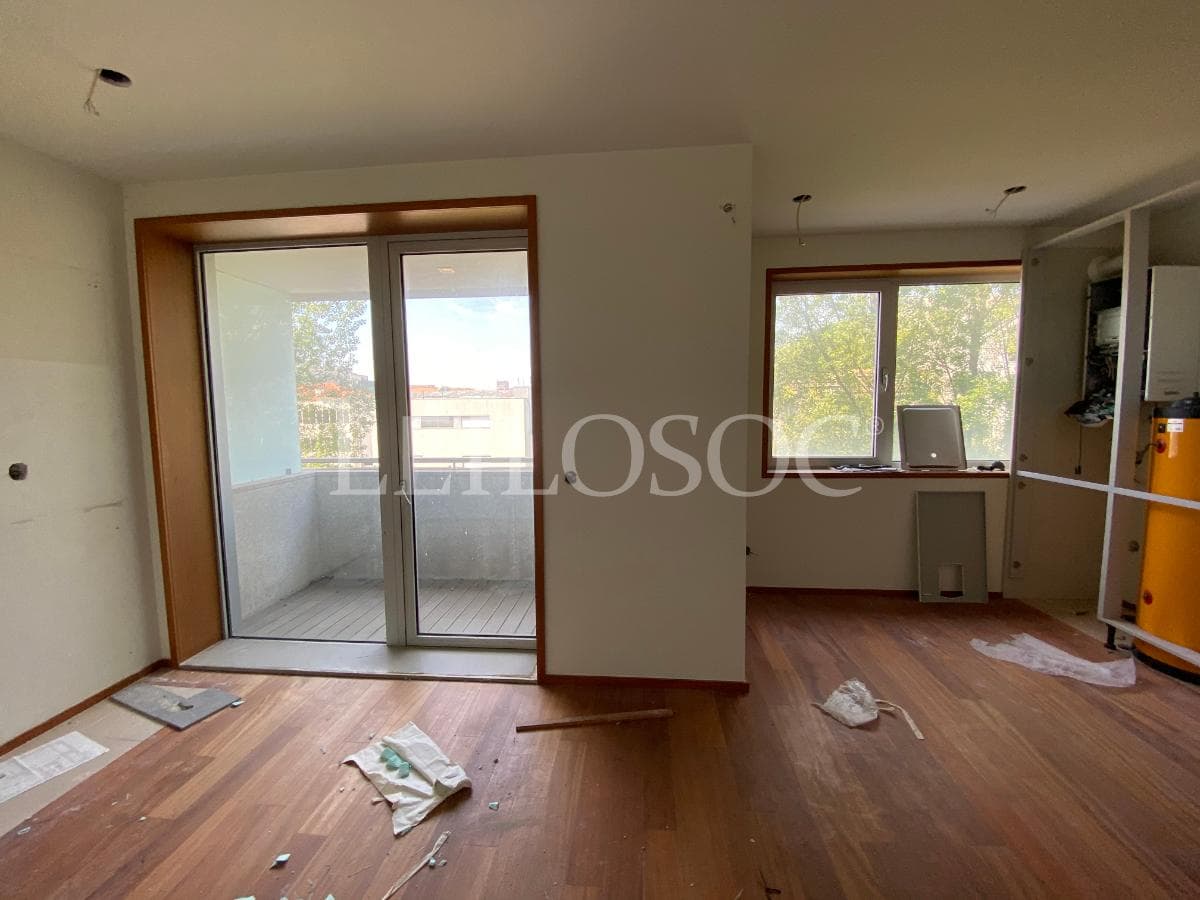 Apartamento T4 + 2 Plazas de Garaje + 2 Trasteros · Porto — imagen 36
