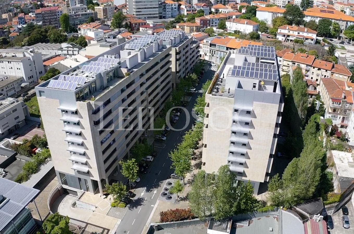 Apartamento T3 + 2 Lugares de Garagem + Arrumos · Porto — imagen 5