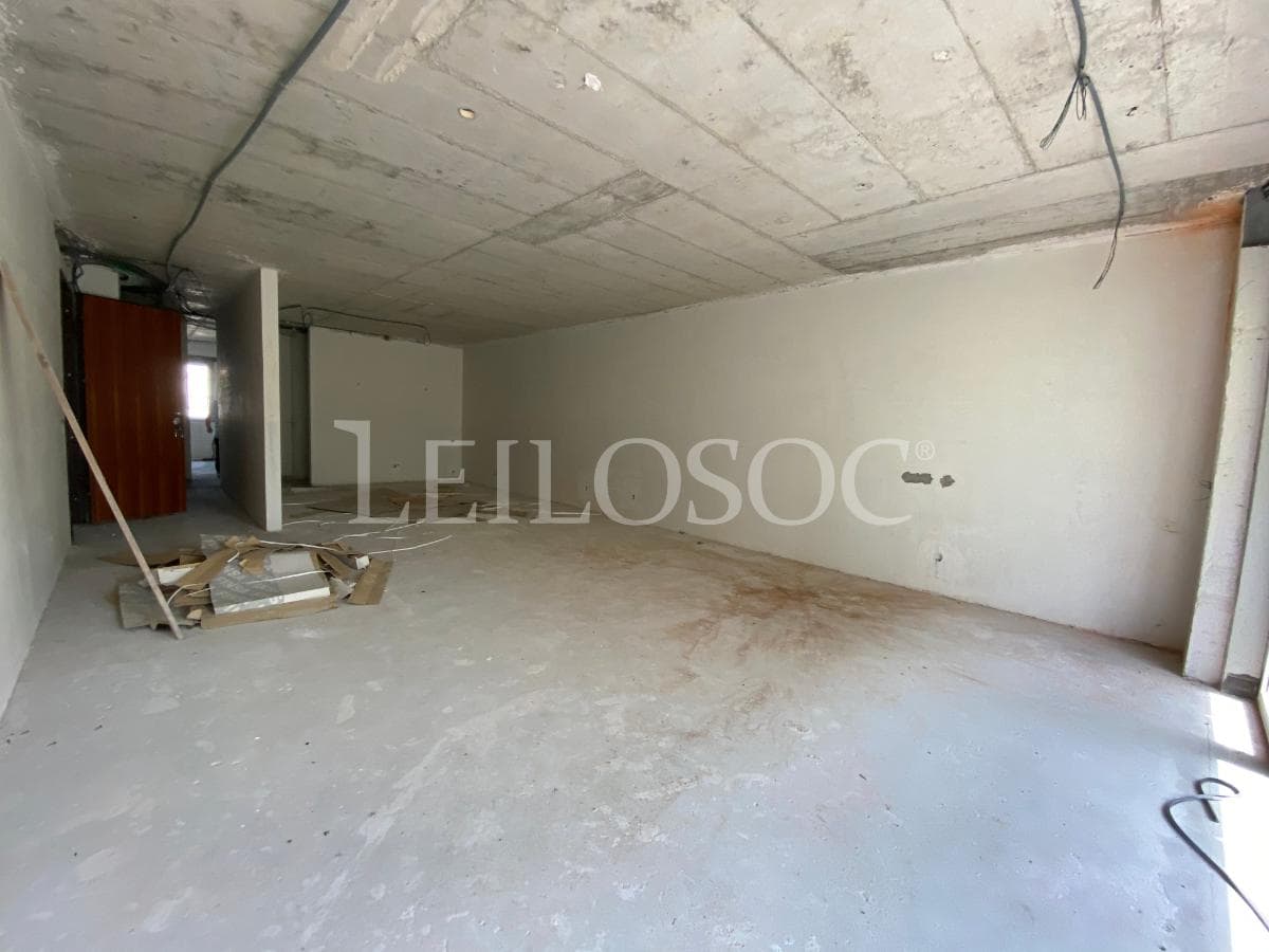Apartamento T4 + 2 Plazas de Garaje + 2 Trasteros · Porto — imagen 3