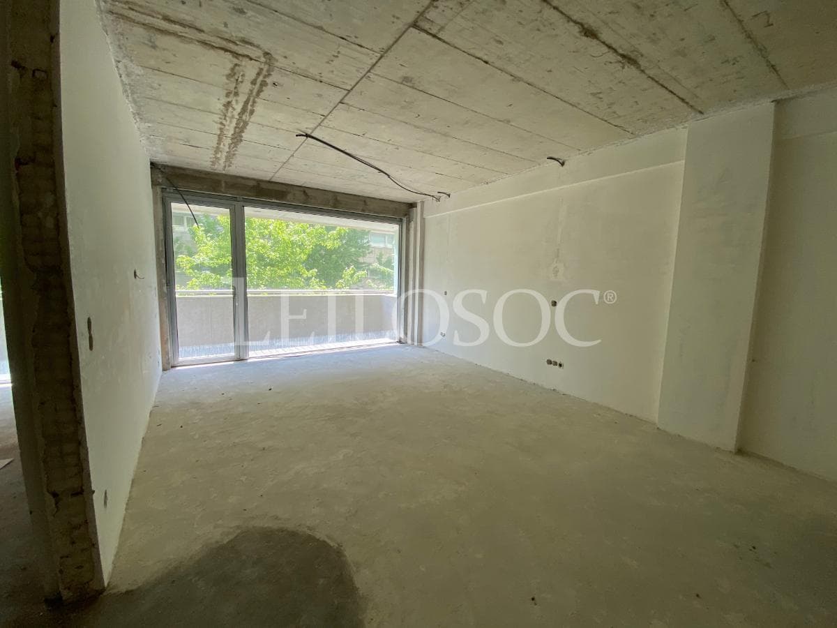 Apartamento T4 + 2 Plazas de Garaje + 2 Trasteros · Porto — imagen 7