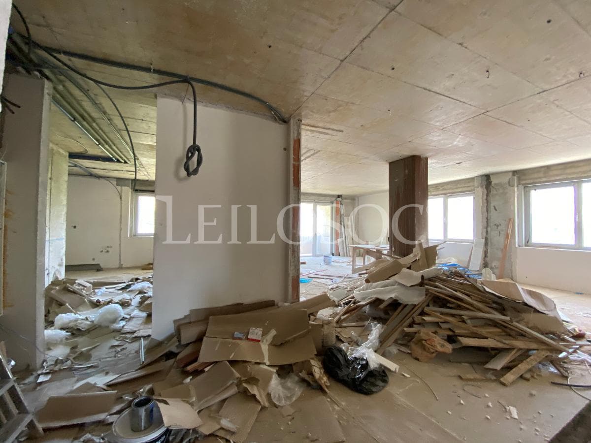 Apartamento T5 + 3 Lugares de Garagem + 2 Arrumos · Porto — imagen 14