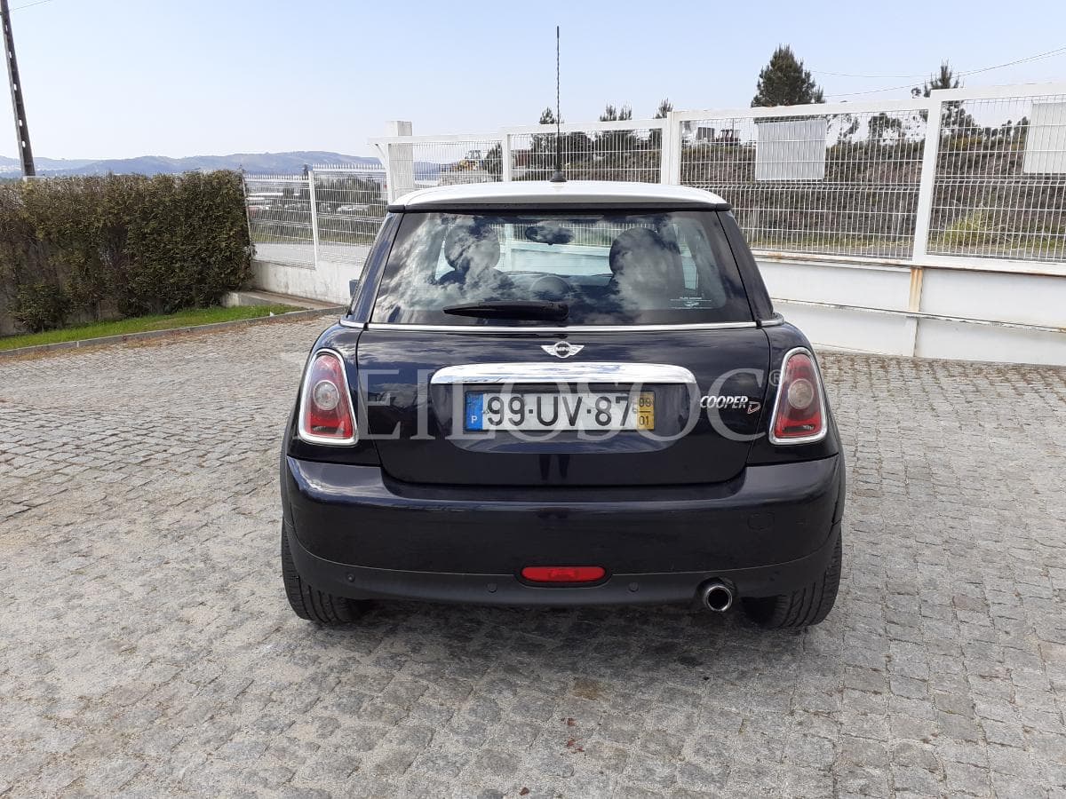 Mini Cooper D · Ano 2009 — image 5