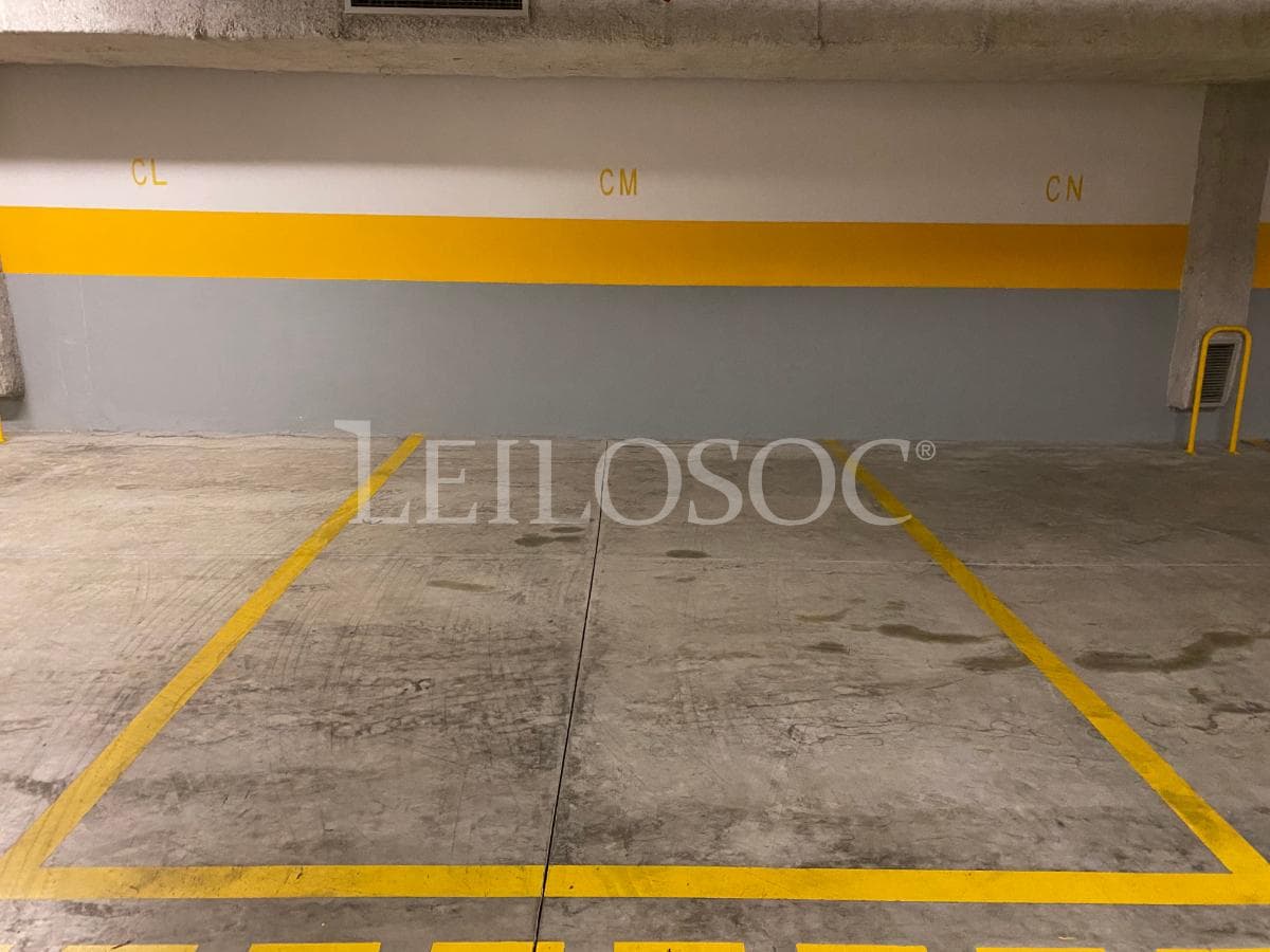 Lugar de Garagem · Porto — imagen 7
